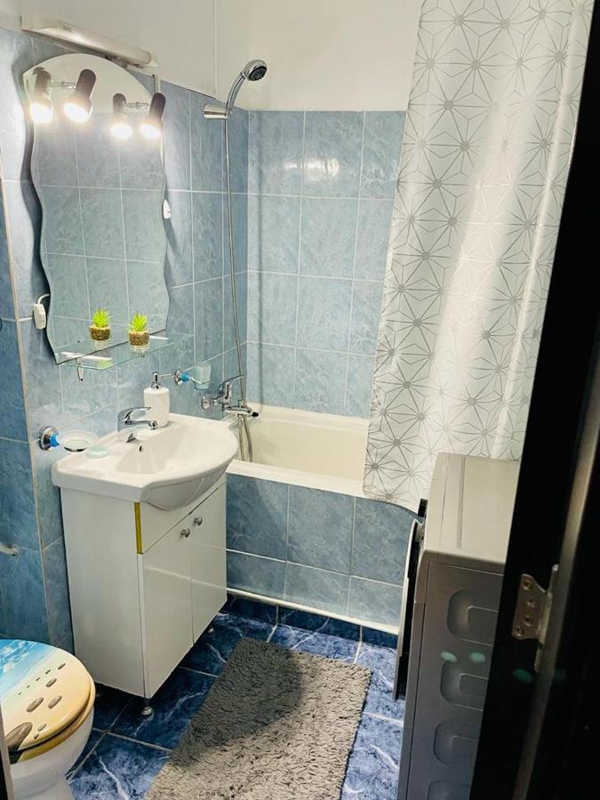 Luand Apartament ヤシ エクステリア 写真