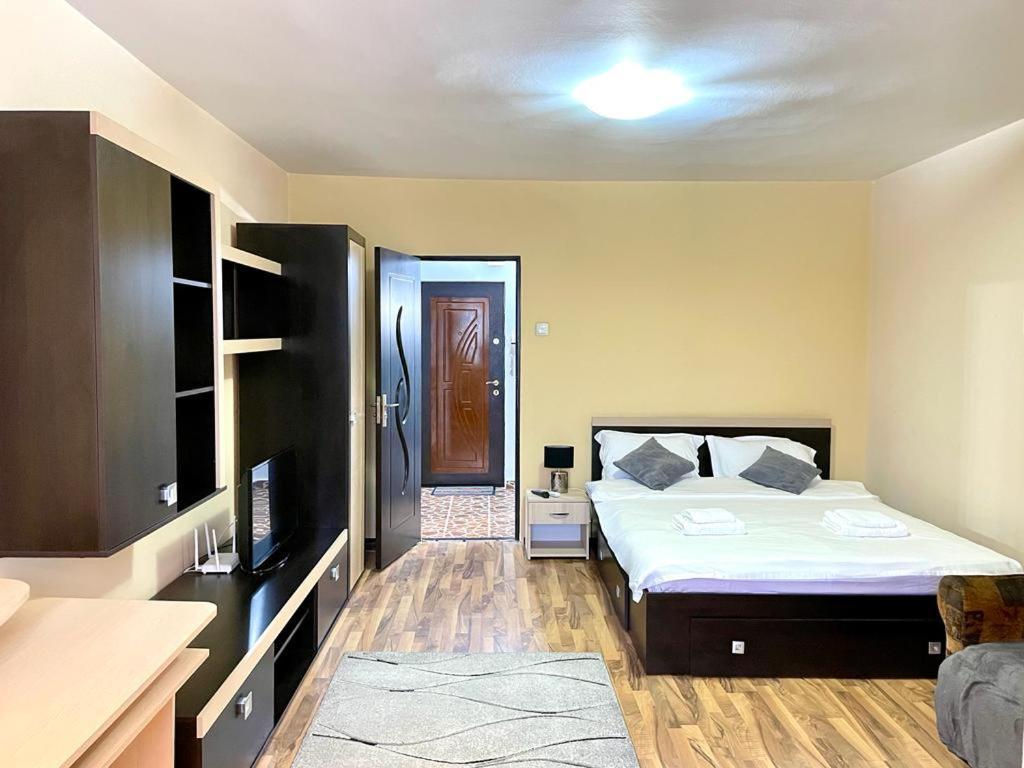 Luand Apartament ヤシ エクステリア 写真